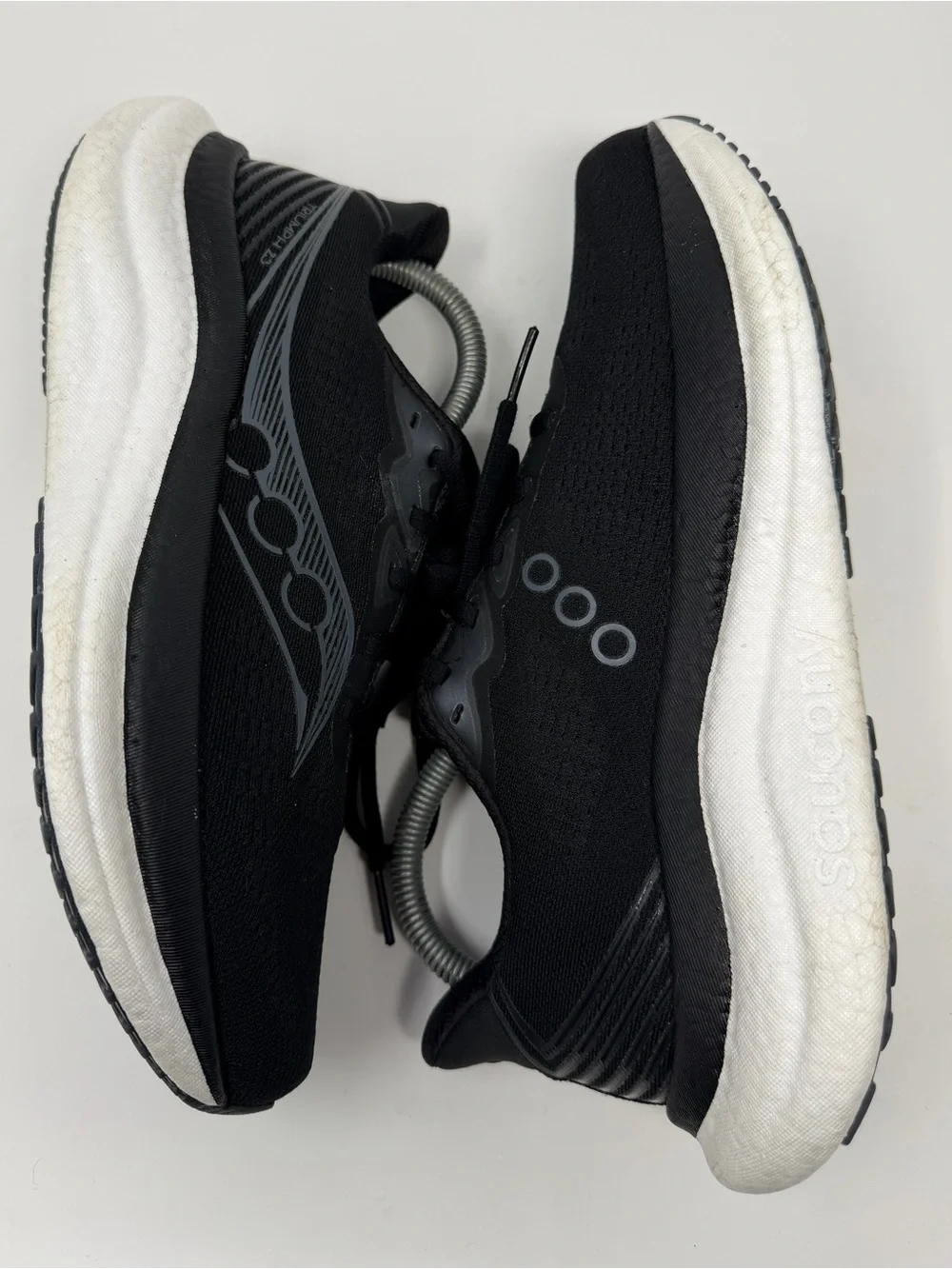 Saucony women black